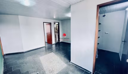 Cobertura com 2 quartos para alugar na Rua Nilton Baldo, 161, Paquetá, Belo Horizonte por R$ 1.690