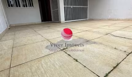 Casa com 3 quartos à venda na Avenida Fleming, 52, Ouro Preto, Belo Horizonte por R$ 900.000