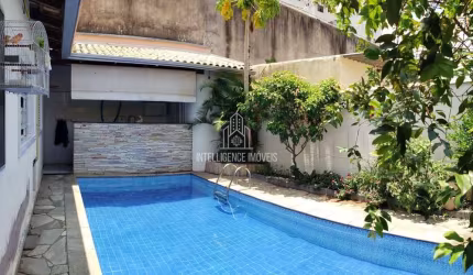 Casa à venda com 03 quartos sendo 03 suítes  localizado no Bairro Popular em Cuiabá/MT com 360m²  d