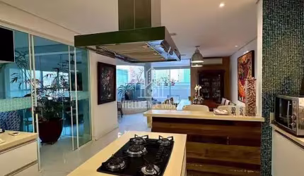 Cobertura duplex à venda no Edifício Villaggio Toscana com 04 suítes sendo 02 suítes com closet, no