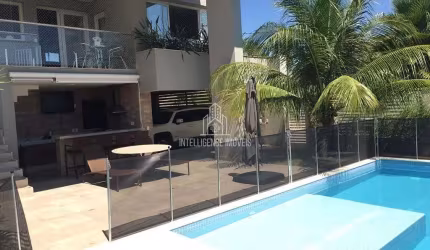 Casa à venda no Condomínio Florais Cuiabá, com 4 suítes sendo 1 suíte master com Jacuzzi em Cuiabá-