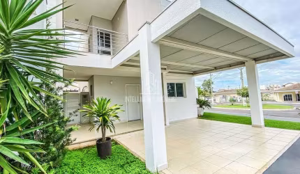 Casa à venda Com 03 Suítes sendo 01 máster com closet e área construída de 155 m², Condomínio Pacem