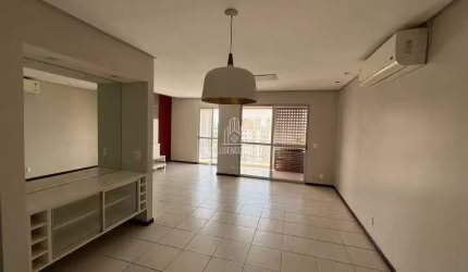 Apartamento à venda com 3 quartos sendo 1 suíte, andar alto, com planejados em todos os quartos no
