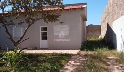 Casa à venda com 3 quartos em 360m² total, próximo às Avenidas Mário Andreazza e Júlio Campos, Jard
