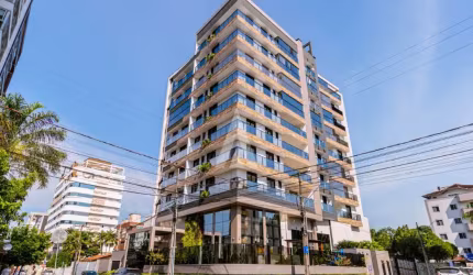 LINDO Apartamento novo no Edifício The Lux com 3 suítes à venda no bairro América em Joinville - SC