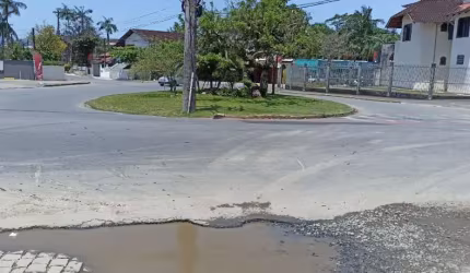 Oportunidade Terreno comercial à venda no bairro Aventureiro em Joinville-SC