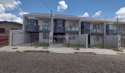 Sobrado com 3 quartos no Neves