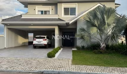 Residência de Alto luxo construída com acabamento em altíssimo padrão