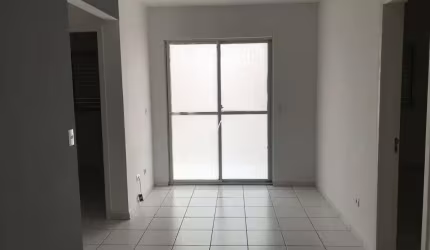 Apartamento a venda com 3 quartos no Edifício Campo Alegre