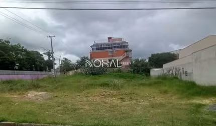 Terreno a venda no Bairro Uvaranas
