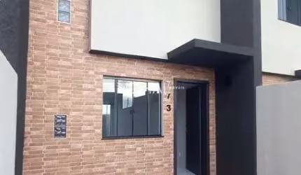 Residência a venda com 2 quartos no Bairro Cará Cará - (Nova Ponta Grossa)