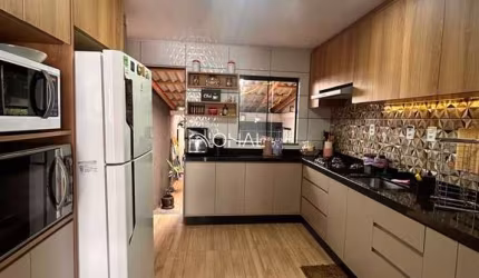 Residência a venda com 3 quartos no Jardim Gianna