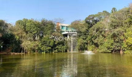 Lote de terreno em localização privilegiada dentro do Condomínio Villa Toscana