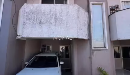 Sobrado a venda com 2 quartos no Bairro Marina