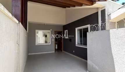 Casa a venda com 2 quartos em Uvaranas