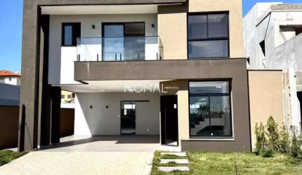 Casa a venda com 3 suítes no Condomínio La Riserva