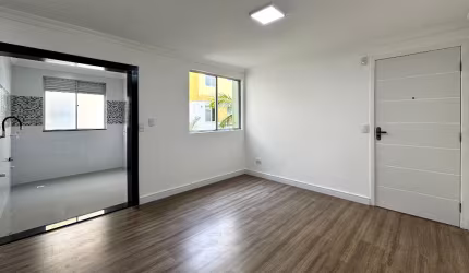Apartamento de 2 quartos 100% reformado no bairro Tatuquara