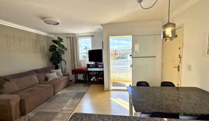 Apartamento com 2 dormitórios à venda, 66 m² por R$ 350.000,00 - Portão - Curitiba/PR