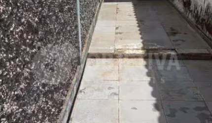 Ótima casa comercial na região Central de Uberlândia