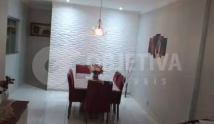 Excelente casa no bairro São Jorge em Uberlândia