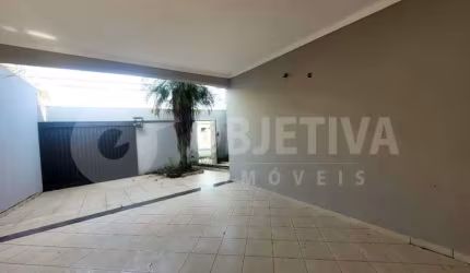 Casa para aluguel, 7 quartos, 1 suíte, 5 vagas, PRESIDENTE ROOSEVELT - UBERLANDIA/MG