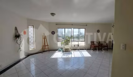 Apartamento à venda, 3 quartos, 1 suíte, 1 vaga, CENTRO - UBERLANDIA/MG