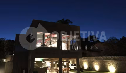 Casa à venda, 4 quartos, 4 suítes, 5 vagas, CIDADE JARDIM - UBERLANDIA/MG