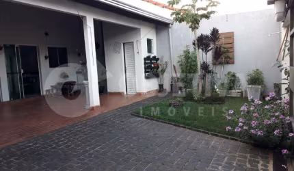 Ótima casa localizada no Cidade Jardim em Uberlândia