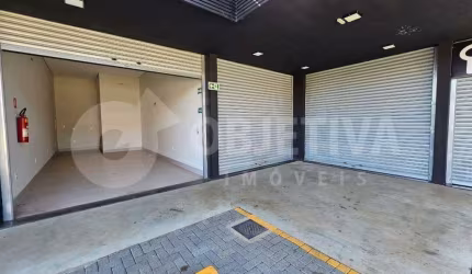 Excelente loja comercial na avenida Nicomedes Alves para aluguel
