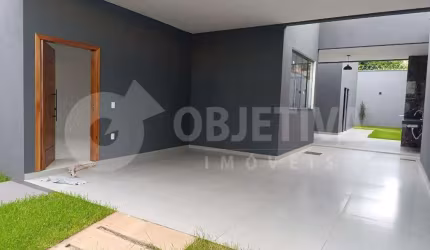 Maravilhosa casa nova no bairro Jardim Patrícia