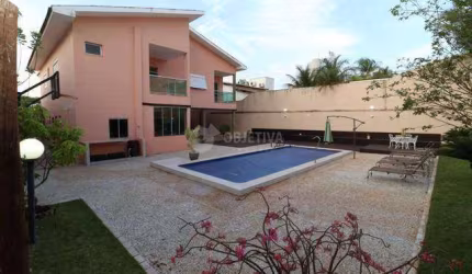 Belíssima casa estilo sobrado de altíssimo padrão