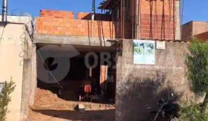 Excelente casa no bairro Novo Mundo em Uberlândia