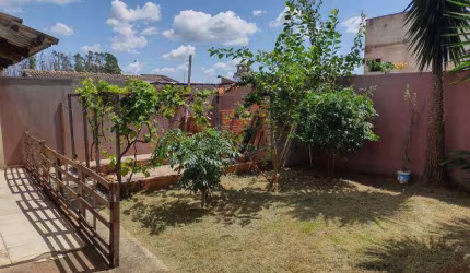 Casa à venda, 3 quartos, 1 suíte, 2 vagas, JARDIM BRASILIA - UBERLANDIA/MG