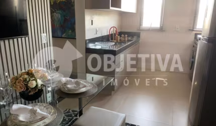 Apartamento à venda, 2 quartos, 1 suíte, 1 vaga, UMUARAMA - UBERLANDIA/MG