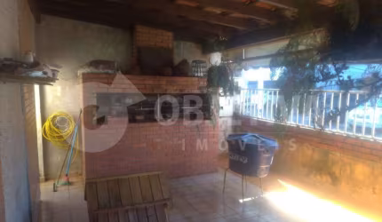Casa a venda na região central de Uberlândia