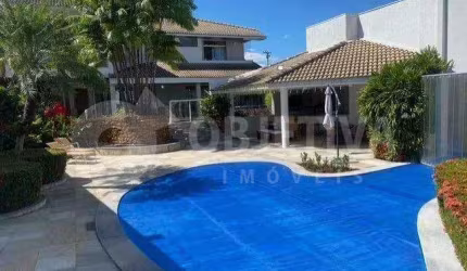 Magnifica casa estilo mansão no Bairro Morada da Colina em Uberlândia