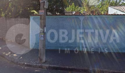 Ótimo terreno a venda muito bem localizado no bairro Roosevelt em Uberlandia