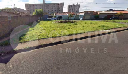 Excelente área de esquina disponivel a venda no Bairro Jardim Europa