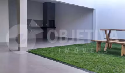 Belíssima casa nova a venda no Bairro Jardim Europa em Uberlândia