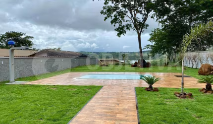 Rancho à venda, 3 quartos, 3 suítes, 3 vagas, REPRESA DE MIRANDA - UBERLANDIA/MG