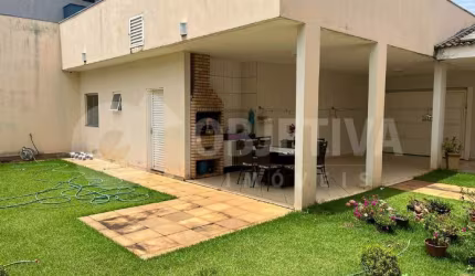 Casa à venda, 3 quartos, 1 suíte, 2 vagas, CHACARAS TUBALINA E QUARTEL - UBERLANDIA/MG