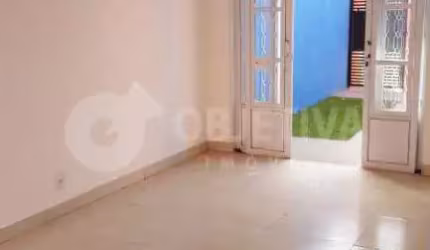Casa à venda, 2 quartos, 1 suíte, 1 vaga, LARANJEIRAS - UBERLANDIA/MG