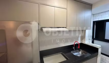 Apartamento mobiliado disponível para venda no bairro Umuarama em Uberlândia