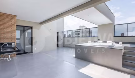 VIVAZ MARTINS Excelente Cobertura Linear com 226m² no bairro Martins em Uberlândia