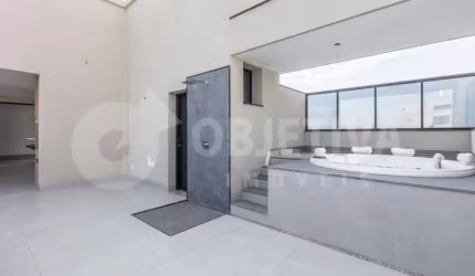 VIVAZ MARTINS Excelente Cobertura Linear com 194m² no bairro Martins em Uberlândia