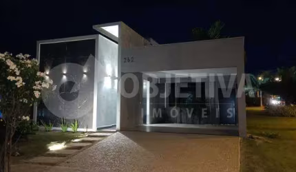 Belíssima casa de alto padrão no Condomínio Splendido em Uberlândia