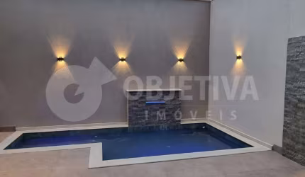 Oportunidade única! Casa à venda no bairro Praça Alto Umuara em Uberlândia