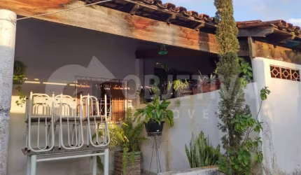 Casa à venda, 2 quartos, RESIDENCIAL CAMARU - UBERLANDIA/MG