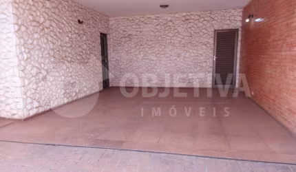 Casa à venda, 3 quartos, 2 vagas, CENTRO - UBERLANDIA/MG