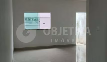 Casa à venda, 2 quartos, 1 suíte, 2 vagas, JARDIM BRASILIA - UBERLANDIA/MG